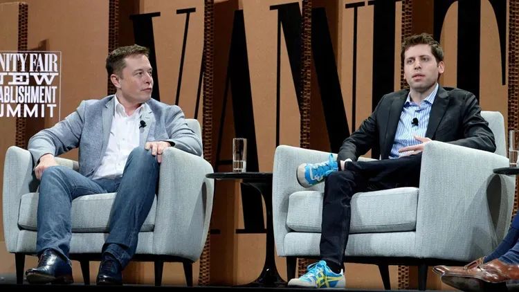 2015年，马斯克（左）与奥尔特曼一同出席活动。图片来源：美媒