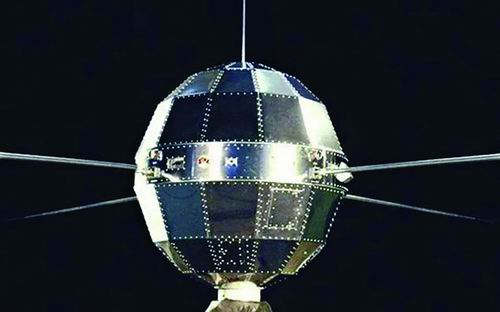 “东方红一号”卫星天线。兰州化物所供图