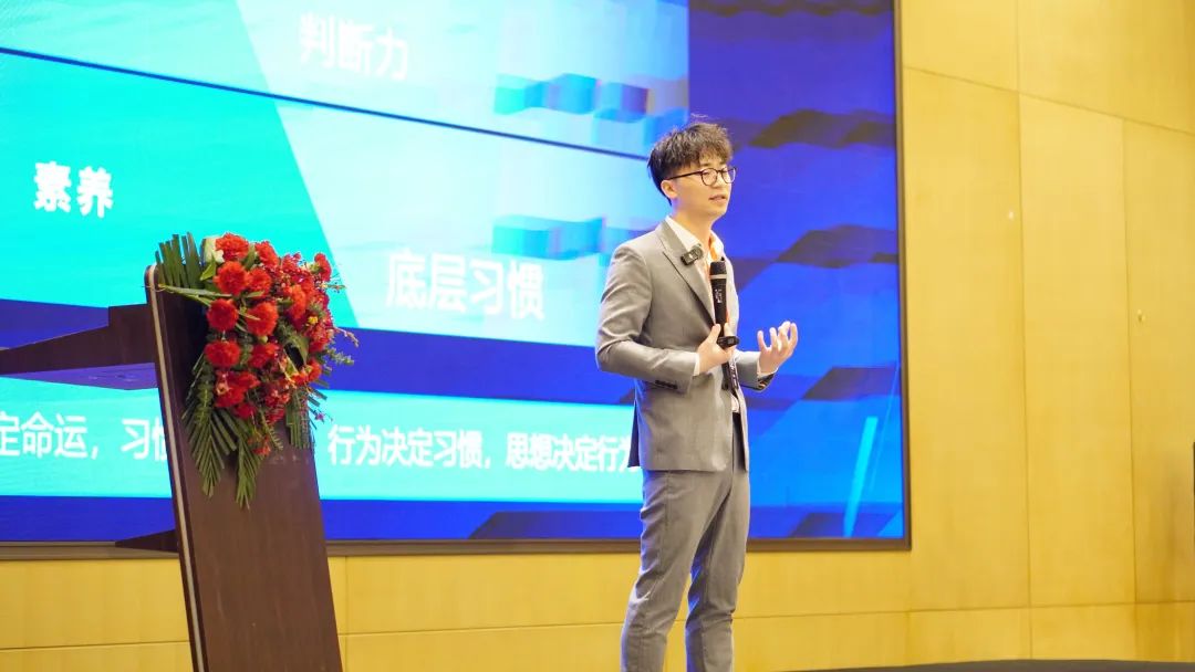 宇凡微总经理黄宇