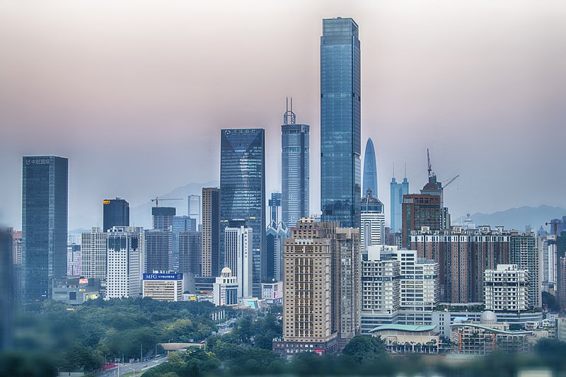 深圳华强北商业区｜图片来源：视觉中国