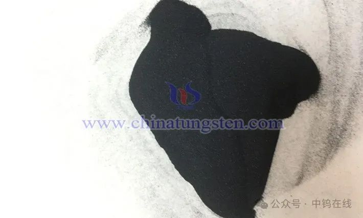 蓝色氧化钨图片