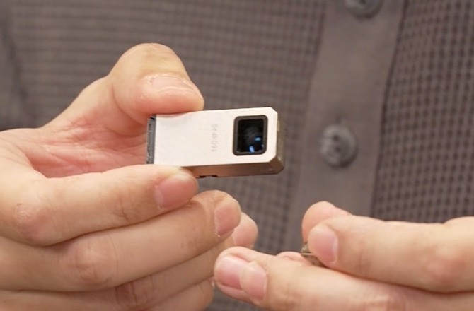 小米15 Ultra的超长焦镜头