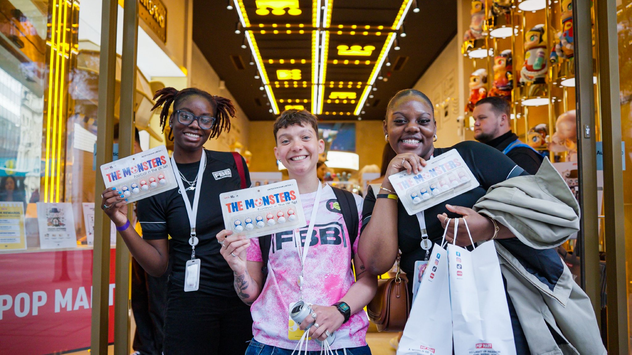 商业头条No.63 | 泡泡玛特远征欧美