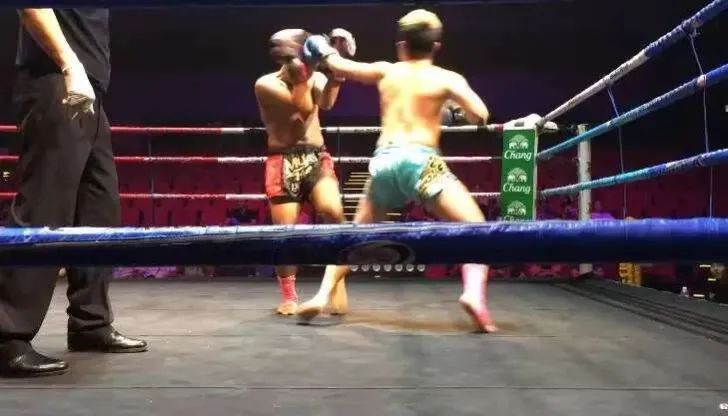 拳台上的桑尼猜（供图者，桑尼猜）