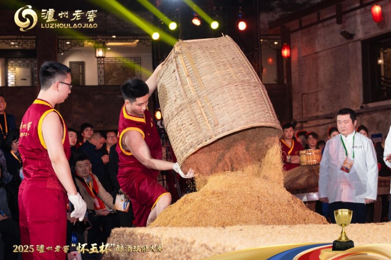 参赛选手激战正酣