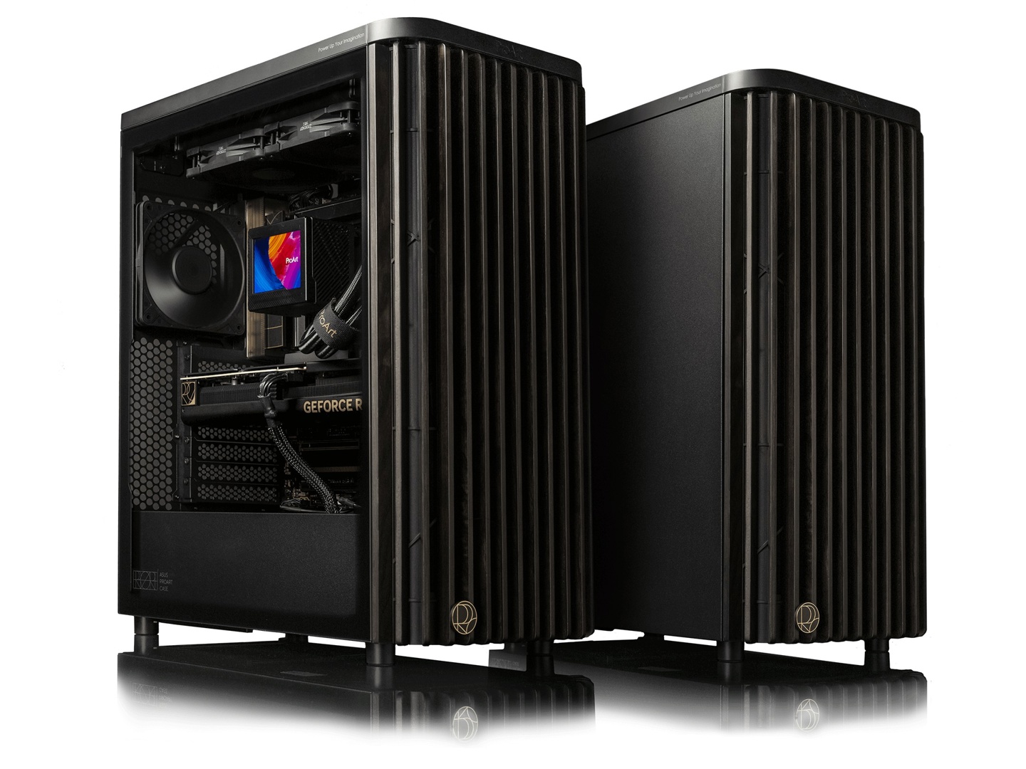 ▲ 木艺铁韵版（左）和木艺版（右）