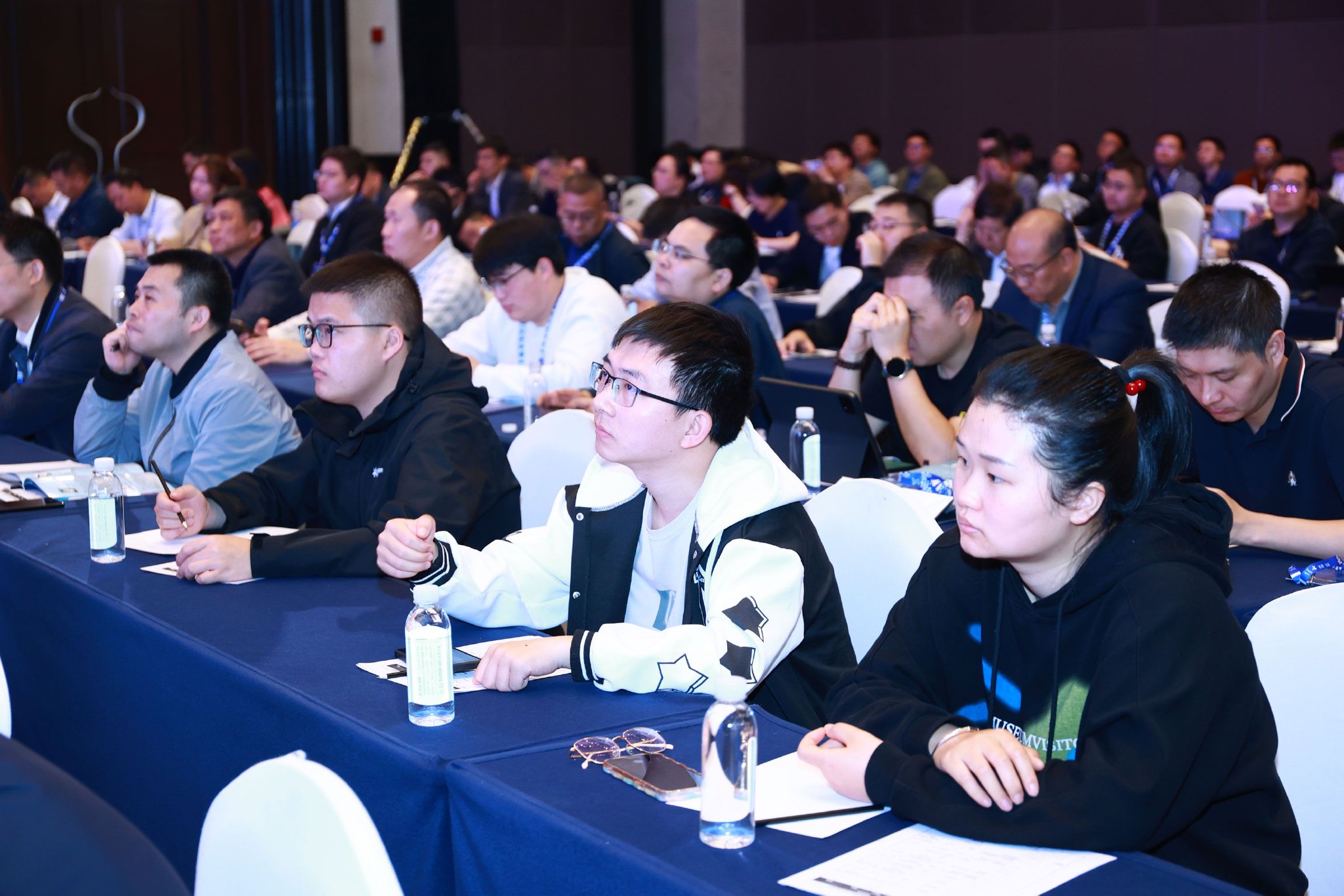 2024首届越野车（SUV）新能源化与智能化发展大会现场