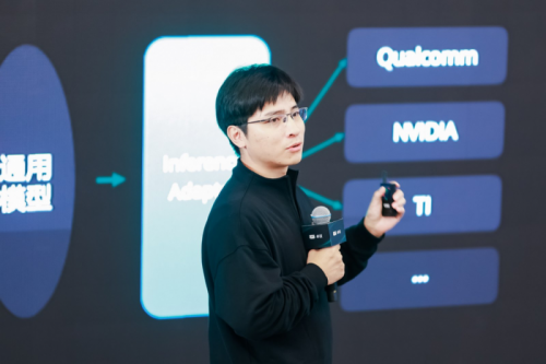 卓驭科技AI首席陈晓智讲述卓驭“高悟性”端到端模型如何炼成