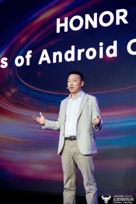 图为：荣耀CEO李健