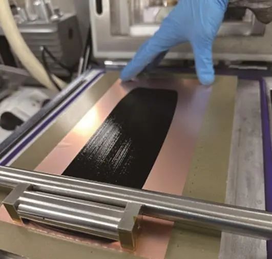 图2   手工涂布