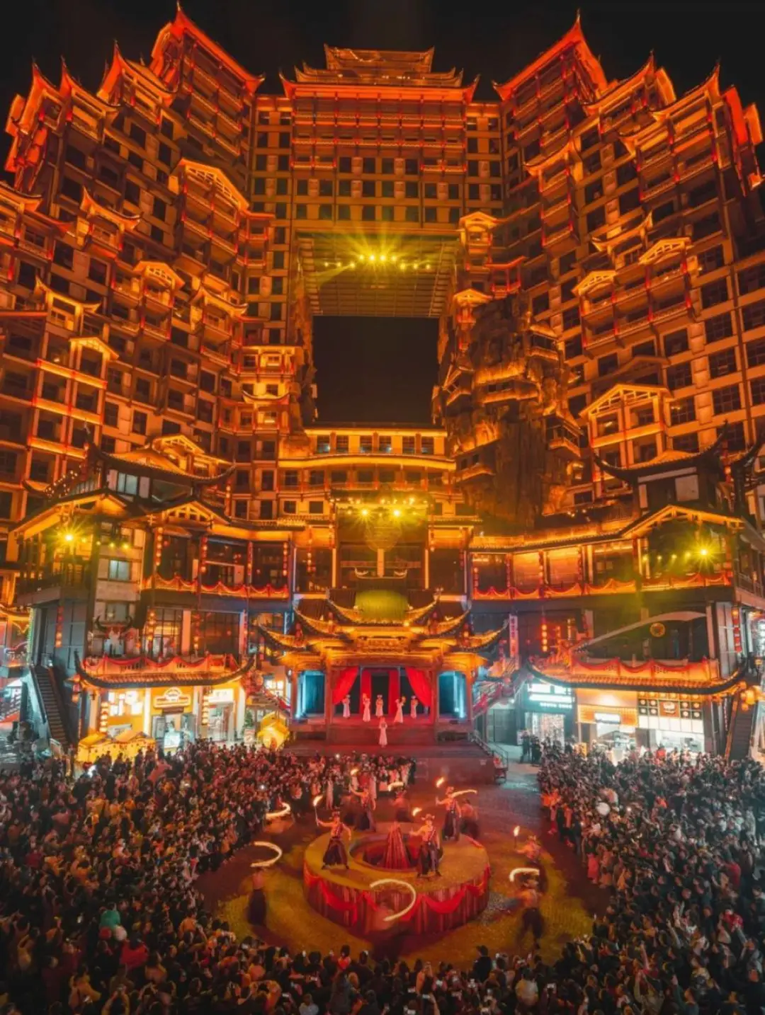 △张家界七十二奇楼景区。