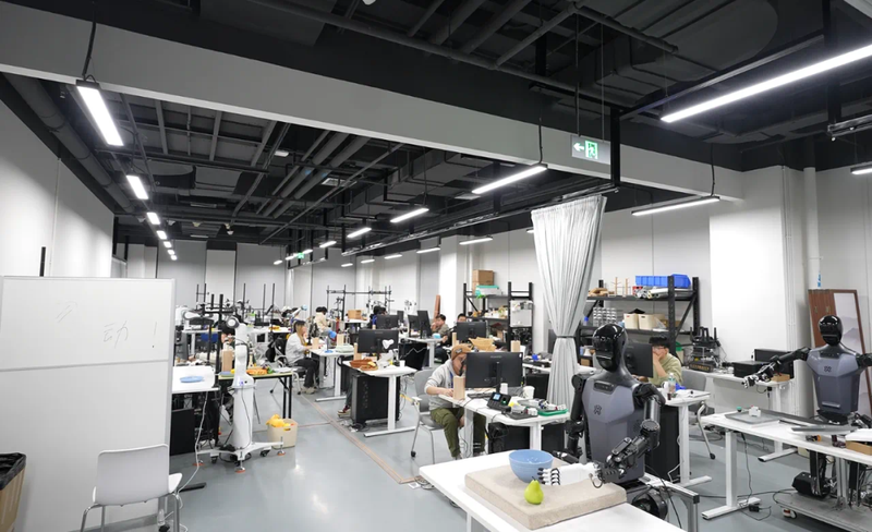 图片来源：国家地方共建具身智能机器人创新中心官方公众号