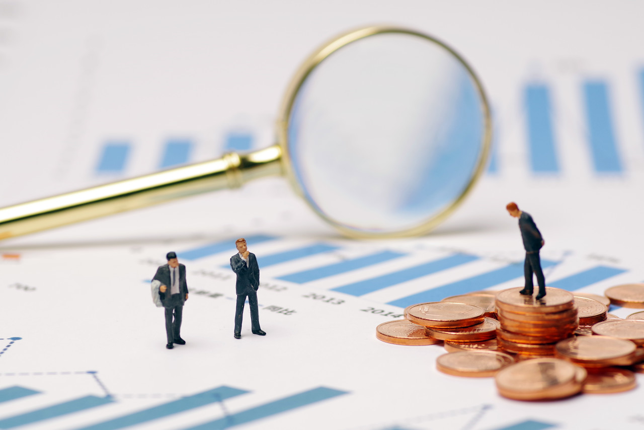聚焦今年政府工作報告五大高頻詞：穩(wěn)、創(chuàng)新、消費、積極、民生