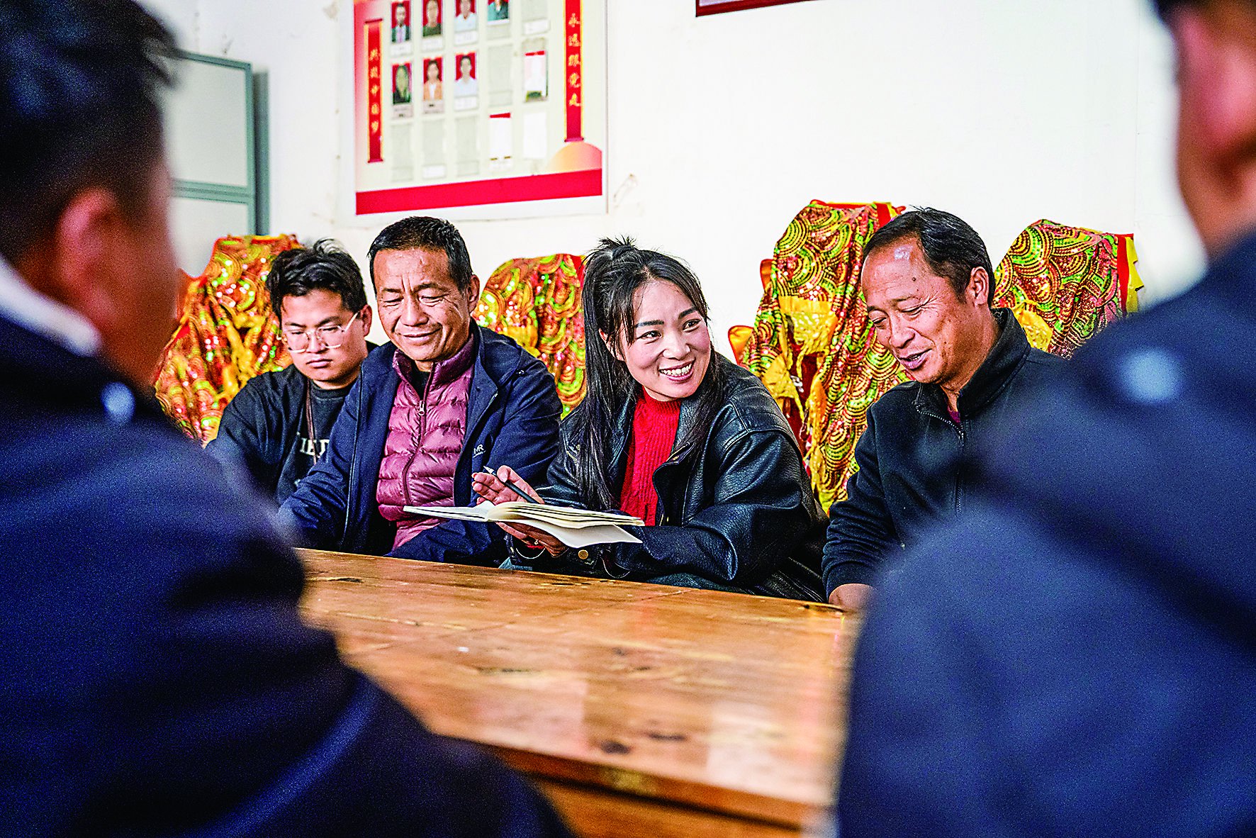 在南涧彝族自治县宝华镇拥政村调研