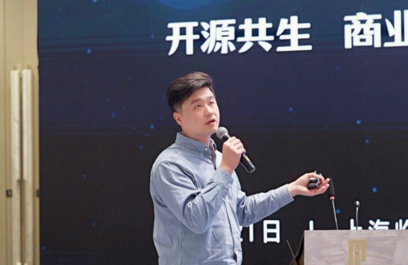 小马智行产品解决方案总监王嘉增在RT-Thread睿赛德开发者大会上发言