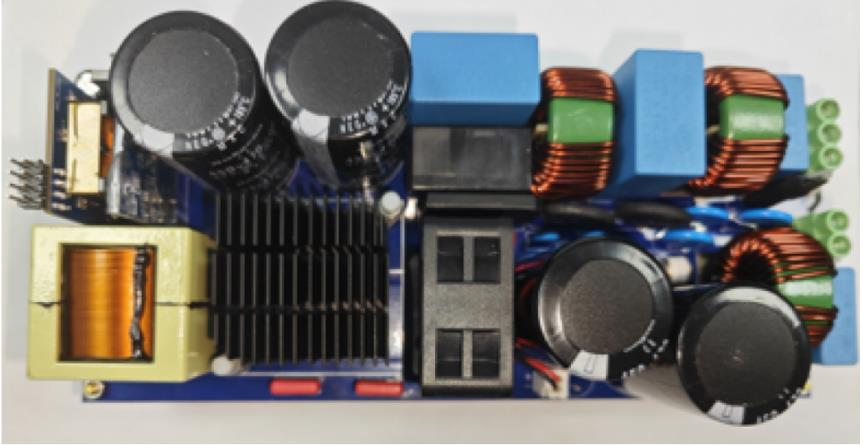 图示1-大联大品佳基于Infineon产品的3.3KW双向图腾柱PFC数字电源方案的展示板图