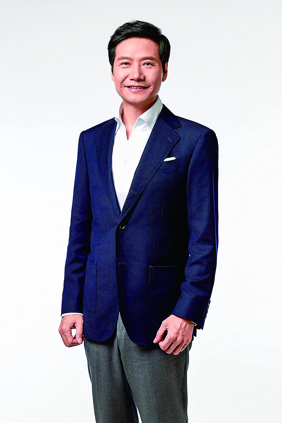 全国人大代表、小米集团创始人、董事长兼CEO雷军