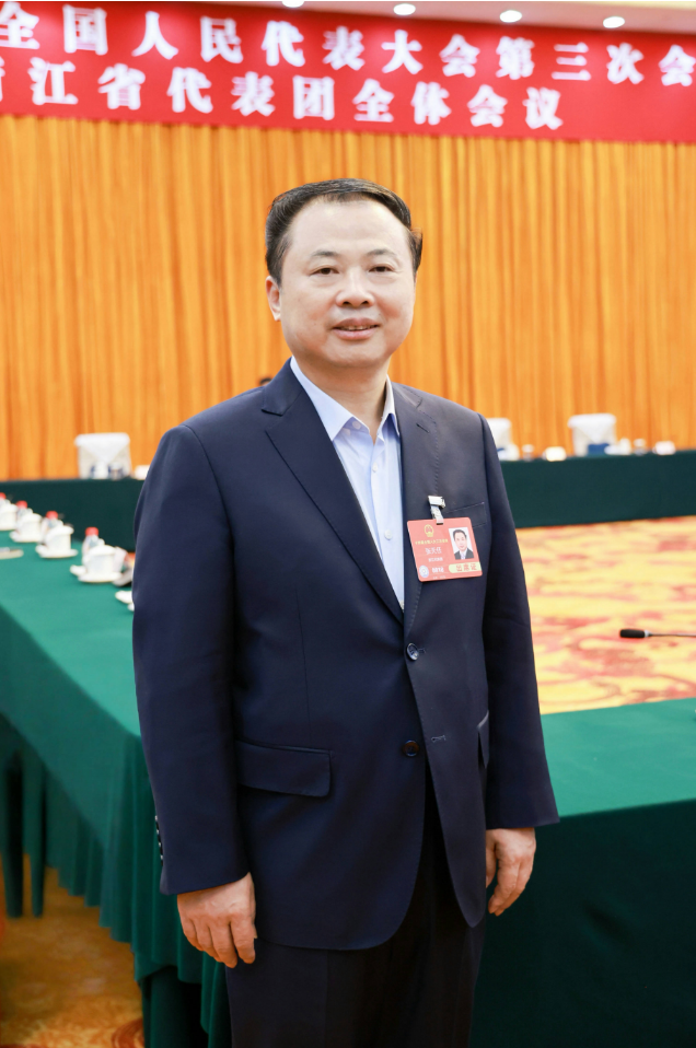 全国人大代表、天能控股集团董事长张天任 图片来源：天能控股集团