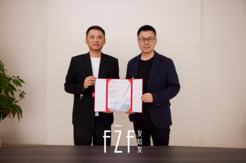 假发行业「双塔奇兵」:谈天艺术基因+发知发技术基底融合升级_新浪科技_新浪网
