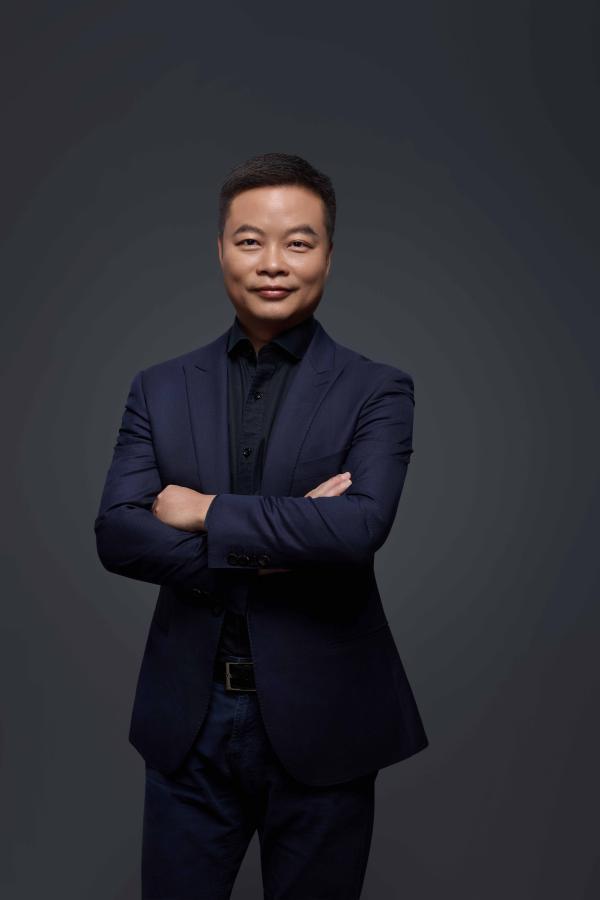 　　全国人大代表，小鹏汽车董事长、CEO何小鹏。来源：受访者供图