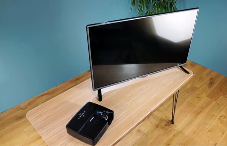 （电子古董，截图自DIY Perks视频）