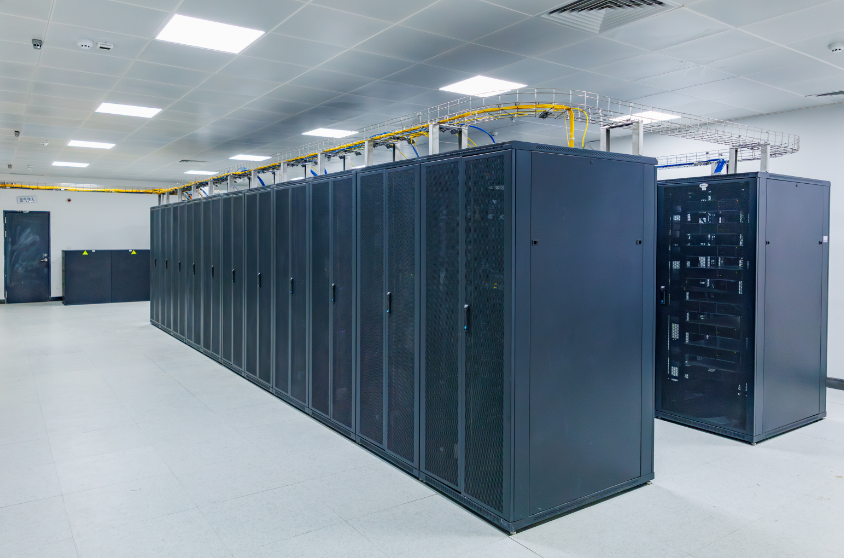 △ 该校高性能计算平台中心机房。图源广州应用科技学院