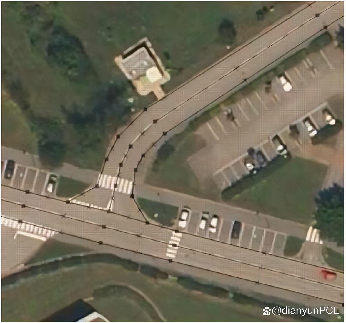 图3.4：对十字路口等复杂区域的数据进行了校正，这里是带有卫星视图的校正十字路口的详细视图。