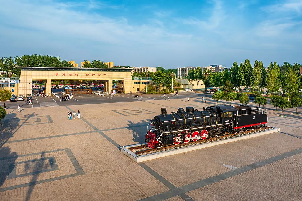Кампус Zhengzhou Railway Vocational and Technical College