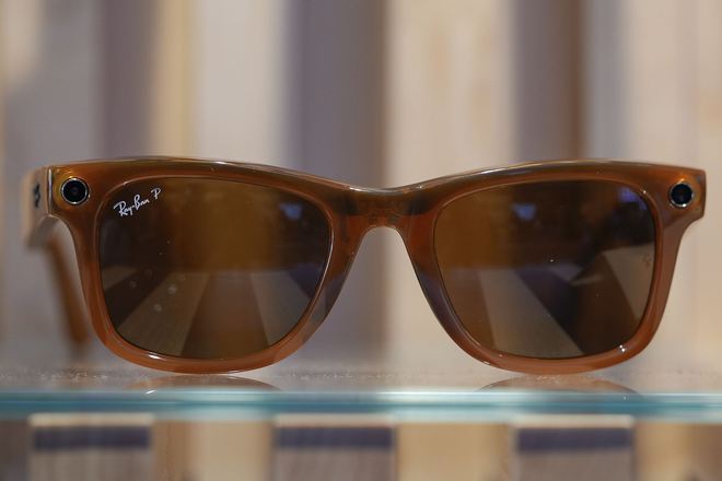 Ray-Ban Meta 来源：视觉中国