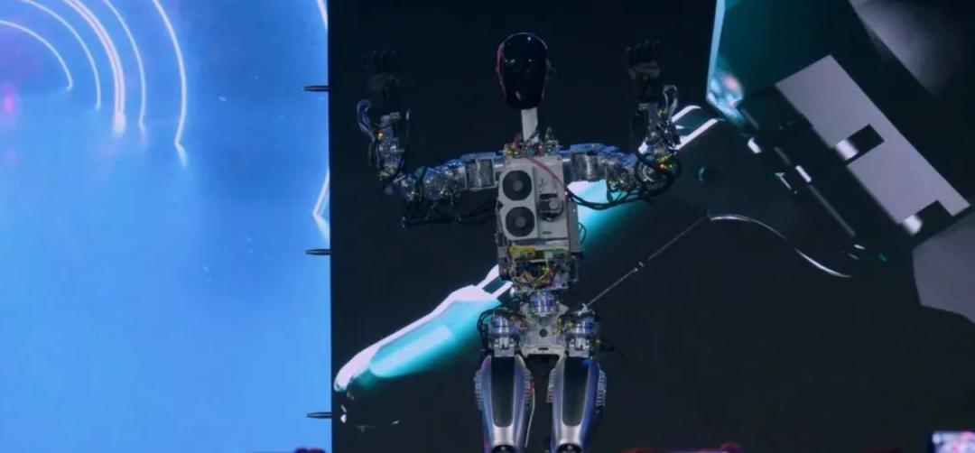 特斯拉机器人Optimus