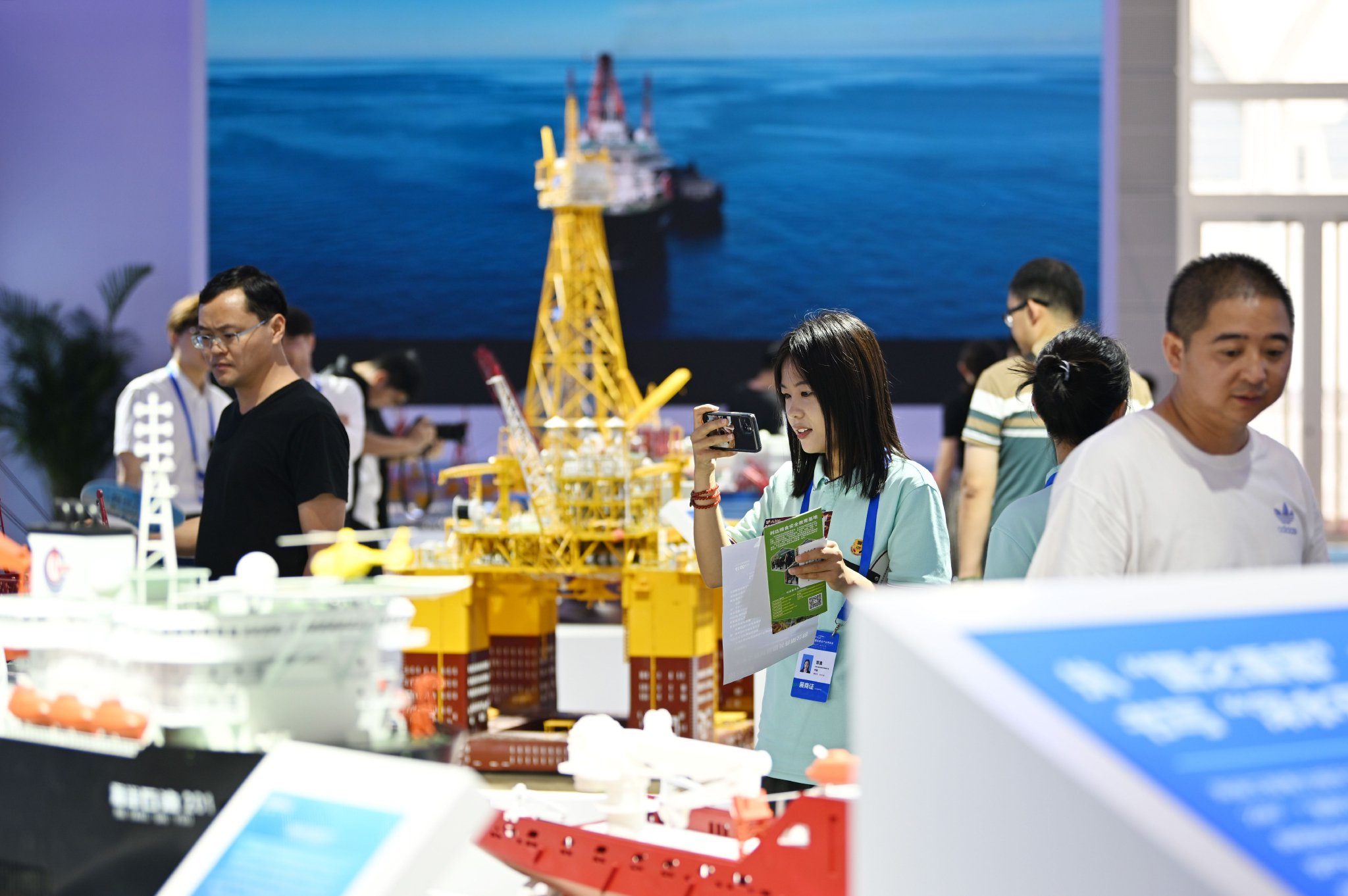   2024天津国际航运产业博览会一景。(新华社记者李然摄)