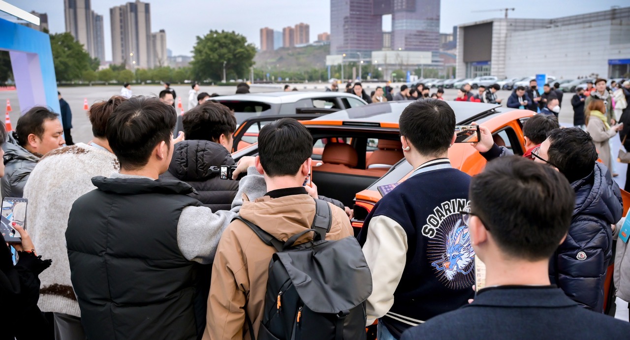 图片来源：长安汽车