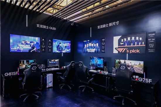 【三星玄龙骑士OLED电竞显示器】