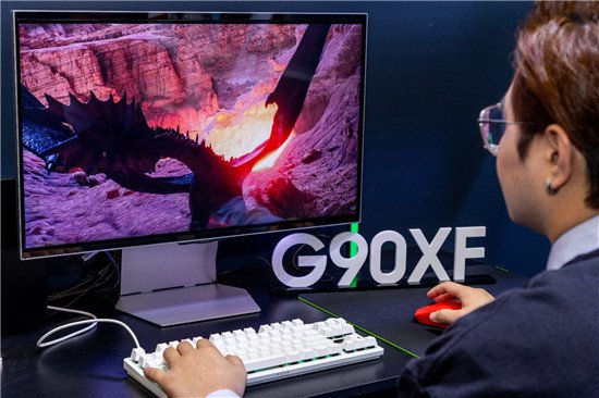 【三星玄龙骑士电竞显示器3D G90XF】