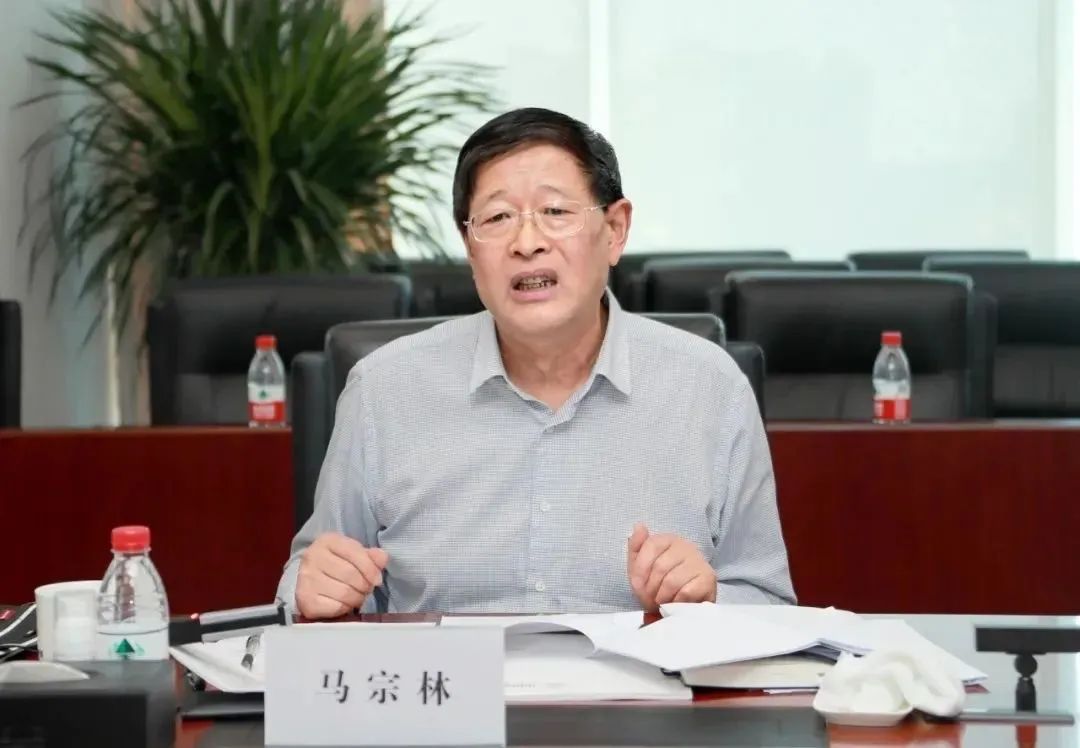 马宗林 辛劳图