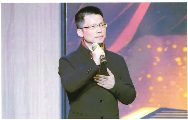 徐扬华：教育界的企业家,企业界的教育家|北京大学_新浪财经_新浪网