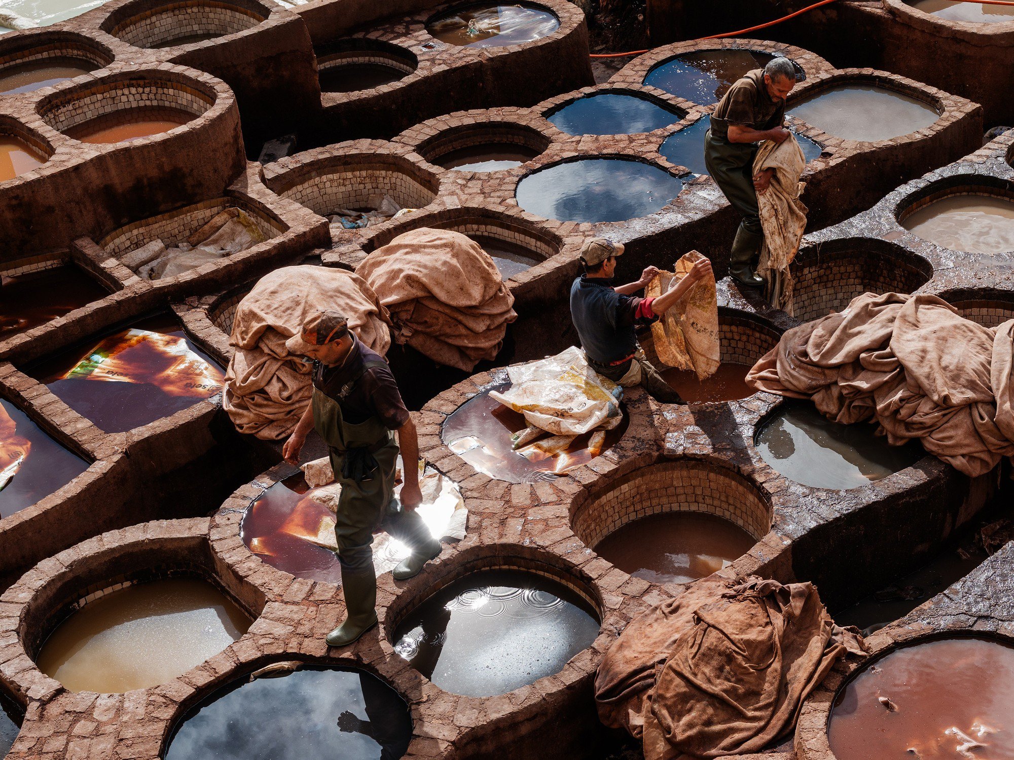 80mm（等效63mm），实际分辨率5120X3840，超过1966万像素