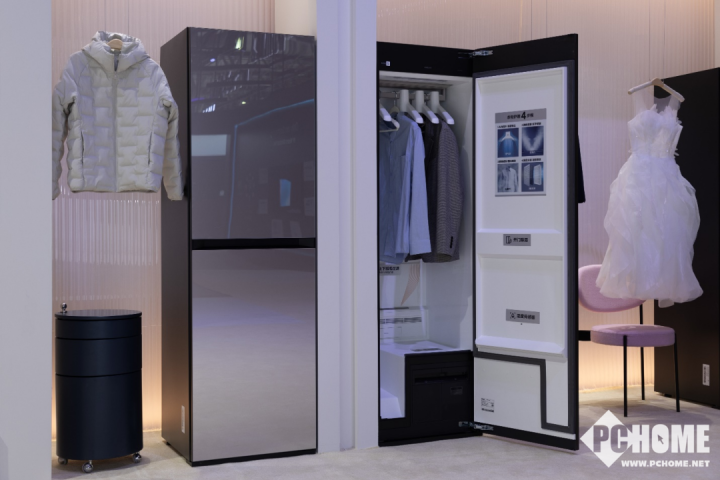 【三星AI神 黑钻衣物护理机】