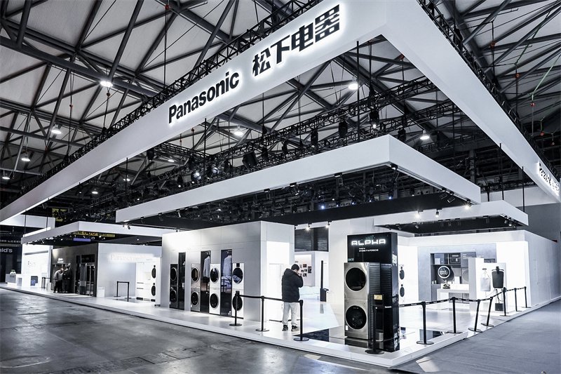 图：松下参展2025年AWE