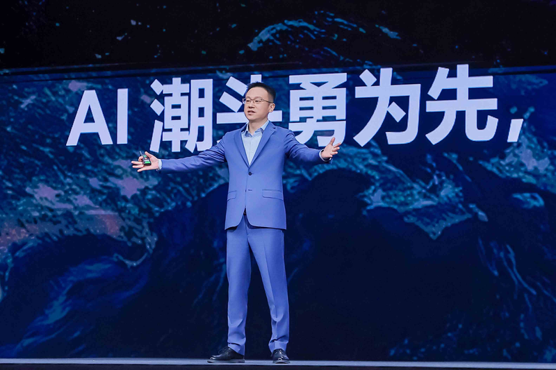 华为中国政企业务副总裁 许超