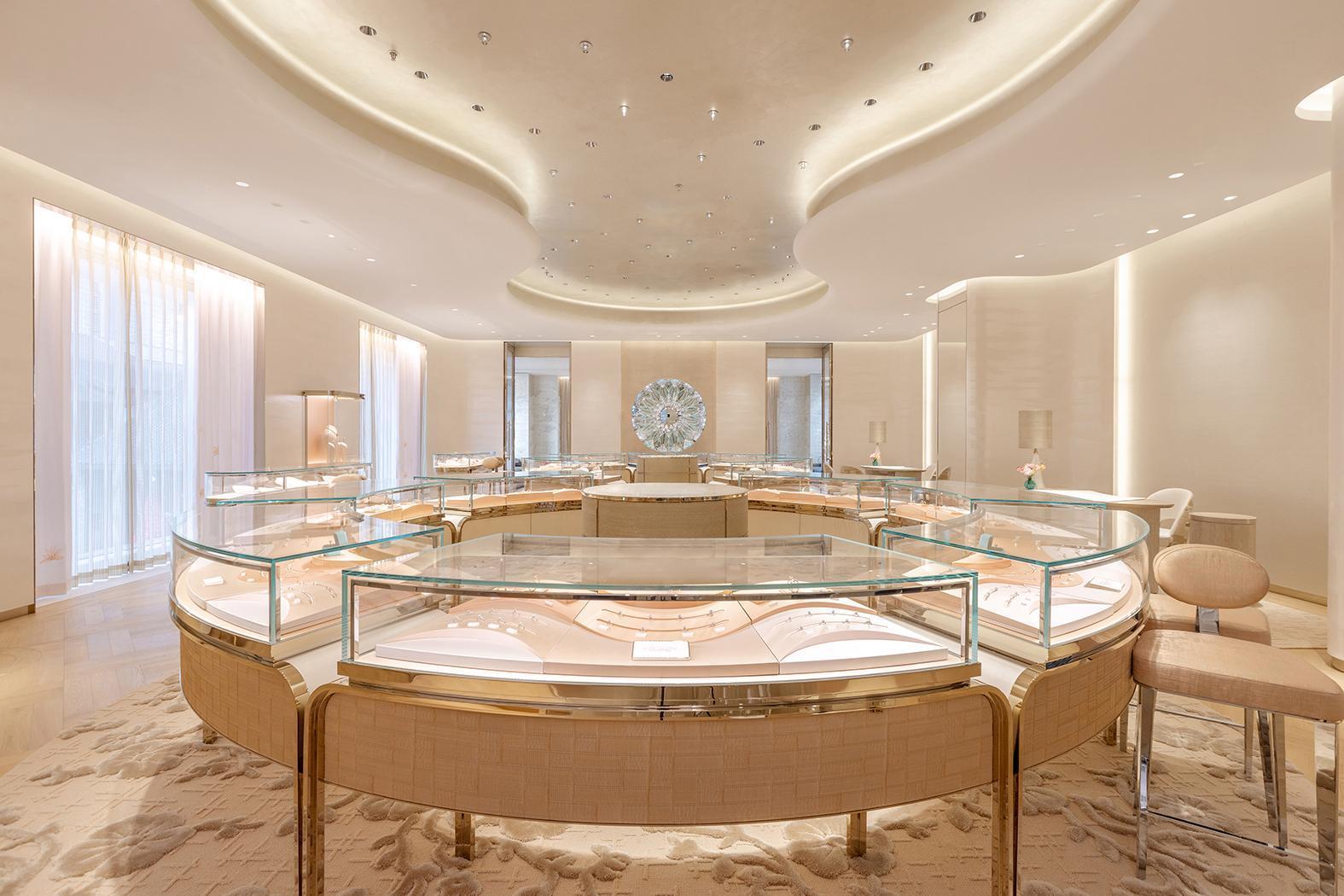 蒂芙尼成都太古里旗舰店「爱是一切」楼层