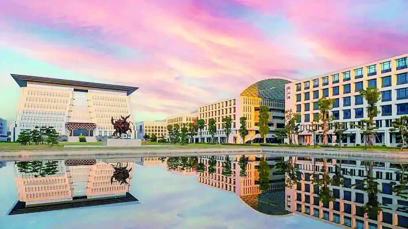 图源：福耀科技大学官网