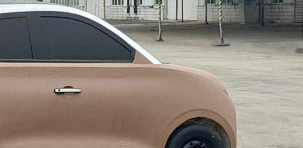 ▲ 雷丁 A50 油泥模型图