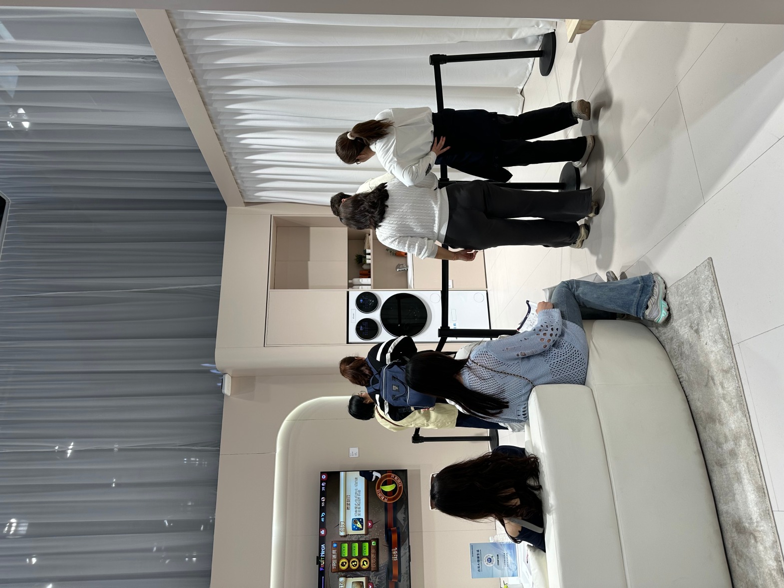 （海尔三筒洗衣机时代财经摄）