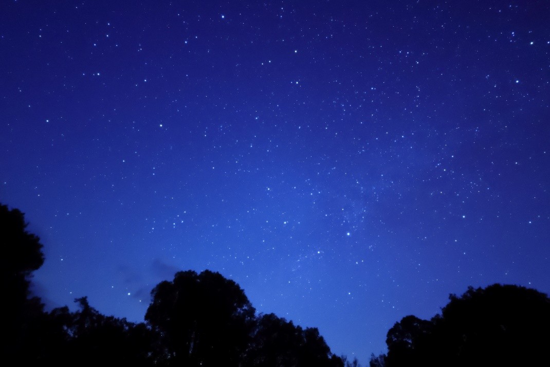出色的光学设计使RF20mmF1.4 L VCM适用于建筑、星空等多种场景拍摄需求