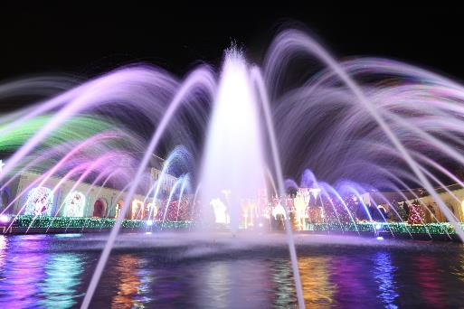 RF20mmF1.4 L VCM通过特殊镜组排列大幅抑制呼吸效应，为实现电影感运镜提供了保障