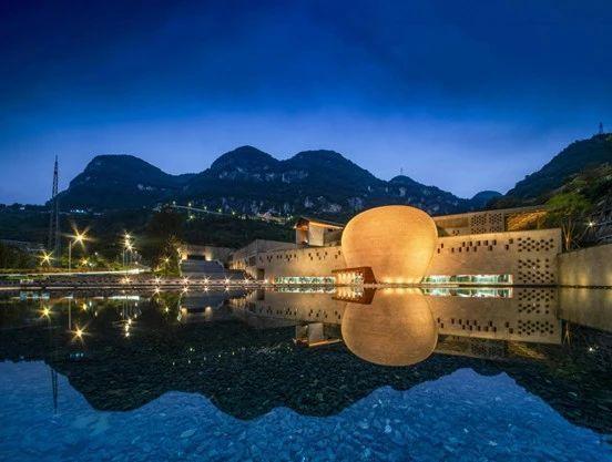 　　▲郎酒庄园金樽堡