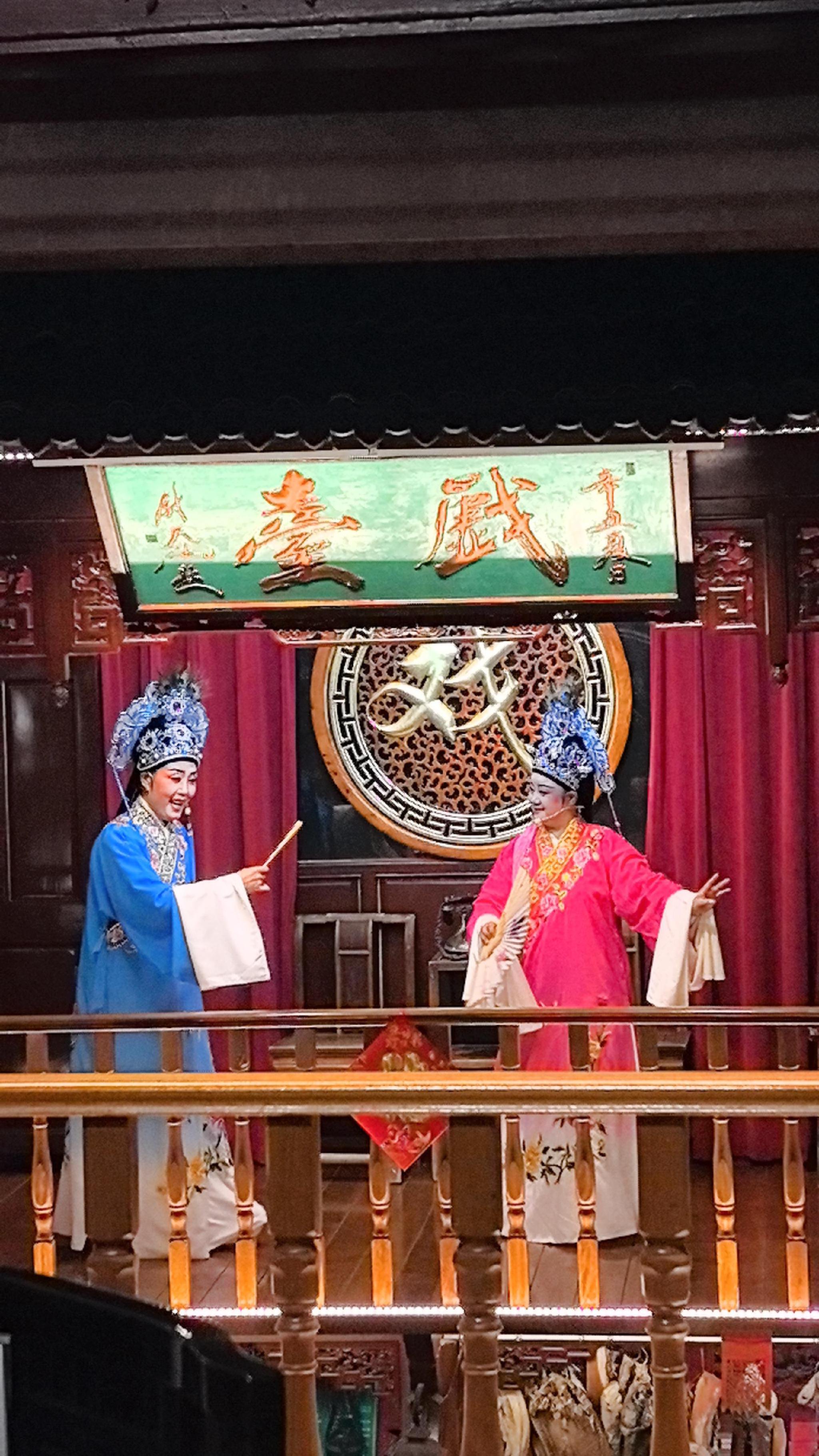 "小店出新"不是刷漆换脸,如何让文化和烟火一起灿烂?