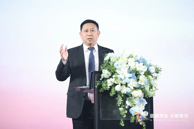 华为副总裁、ICT居品组合护士与治理决议部总裁马海旭