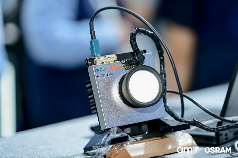 EVIYOS™ HD 25高像素投影大灯，助力汽车照明更智能、更安全 